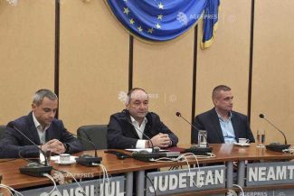 Neamț: Trei consilieri județeni au demisionat din legislativ, iar doi au renunțat la funcțiile de consilieri ai vicepreședintelui