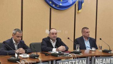 Neamț: Trei consilieri județeni au demisionat din legislativ, iar doi au renunțat la funcțiile de consilieri ai vicepreședintelui