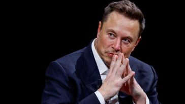 Volodimir Zelenski îl decorează pe Elon Musk pentru ‘meritele sale excepționale în apărarea vieții oamenilor și a libertății’