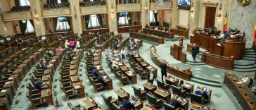Senatul a reexaminat Legea privind prevenirea și combaterea atacurilor de urs brun păstrând forma trimisă la promulgare