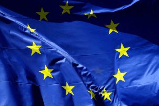 Comisia Europeană nu comentează acordul la care a ajuns Meta în SUA, susține că e în dialog cu compania