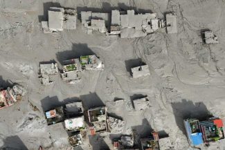 Numărul persoanelor dispărute după inundațiile din Himalaya a depășit 1.300