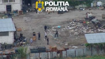 VIDEO Argeș: Percheziții într-un dosar privind gestionarea ilegală a deșeurilor; patru persoane reținute