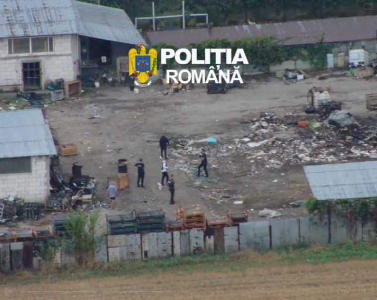 VIDEO Argeș: Percheziții într-un dosar privind gestionarea ilegală a deșeurilor; patru persoane reținute