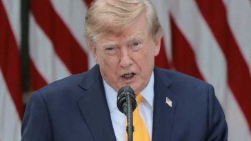 Trump îl învinovățește pe Biden pentru moartea a 13 americani în atentatul de la aeroportul din Kabul din 2021