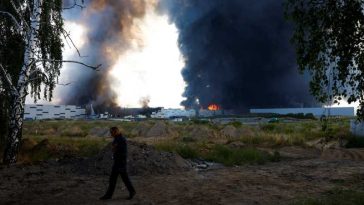 Rusia anunță că a efectuat atacuri masive asupra industriei militare și a centrelor logistice din Ucraina