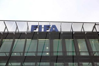 Fotbal :Foști jucători din Argentina și Paraguay și-au exprimat susținerea pentru președintele FIFA