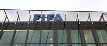 Fotbal :Foști jucători din Argentina și Paraguay și-au exprimat susținerea pentru președintele FIFA