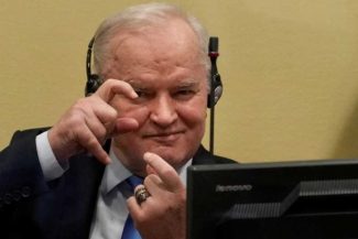 UPDATE Fostul lider militar al sârbilor bosniaci, Ratko Mladic, a murit în detenție