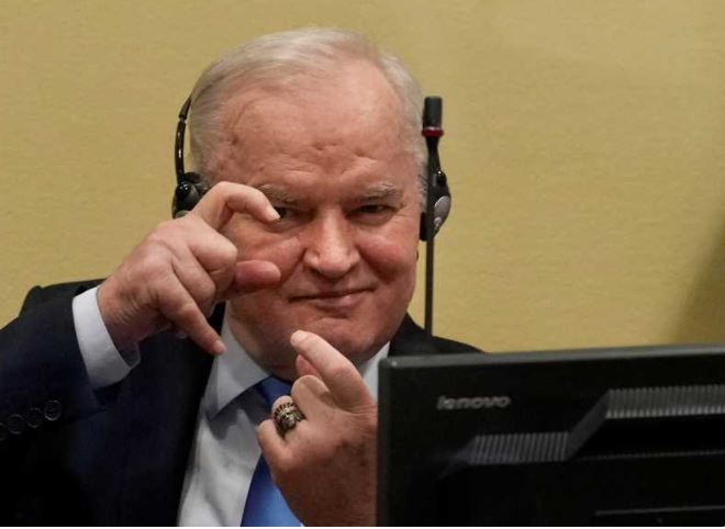 UPDATE Fostul lider militar al sârbilor bosniaci, Ratko Mladic, a murit în detenție
