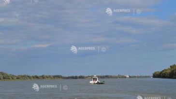 Intervenție în Marea Neagră pentru salvarea echipajului unei nave care s-a scufundat; 12 persoane la bord