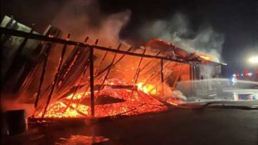 Mureș: Incendiu la un depozit de cărbuni din Bălăușeri