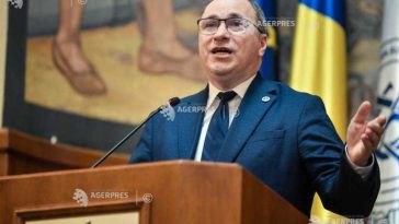 Dimian: Nu voi propune Guvernului reducerea sprijinului anual acordat elevilor prin bursele sociale