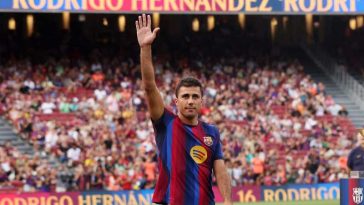Fotbal: Rodri, aclamat la debutul său pe Spotify Camp Nou
