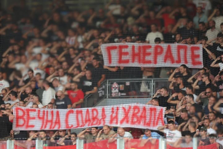 Fotbal: Steaua Roșie Belgrad a stârnit un val de indignare după un omagiu adus generalului Ratko Mladic