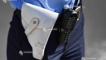 Dâmbovița: Scandal după un accident; polițiștii au tras focuri de avertisment pentru aplanarea conflictului
