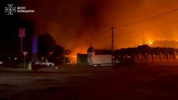 #Ucraina: Depozitul lovit de Rusia conținea muniții, drone și explozibili din dotarea armatei, a anunțat Zelenski