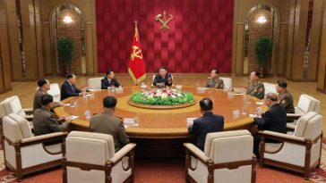 Coreea de Nord: Kim Jong Un remaniază Statul Major și îl demite pe ministrul apărării