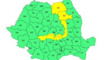 ANM: Cod galben de averse și vijelii în zone din zece județe, pe parcursul zilei de duminică