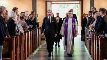 Norvegienii îl comemorează pe regele Harald al V-lea (GALERIE FOTO)