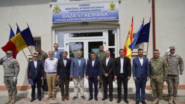 Delegația Congresului SUA a vizitat baza aeriană de la Borcea, însoțită de ministrul Apărării