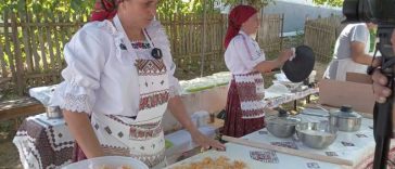 Maramureș: Plăcintele și pancovele, vedetele unui festival gastronomic local din comuna Vima Mică