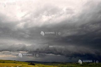 Informare de vreme instabilă, cu averse moderate și vânt în majoritatea regiunilor, marți (meteorologi)