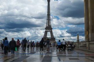 Turismul estival francez a rezistat cu bine la incertitudinile politice și fenomenele meteo extreme