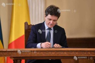 Profesorul Alexandru-Daniel Mardale și Institutul Național de Limbi și Civilizații Orientale din Paris – decorați de președintele Nicușor Dan