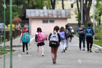 Brașov: Numărul ‘bobocilor’ de școală din municipiul reședință a crescut cu aproape 700 în 16 ani