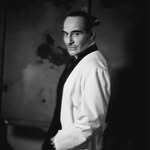 Din cauza declarațiilor sale antisemite, John Galliano renunță la o expoziție la New York