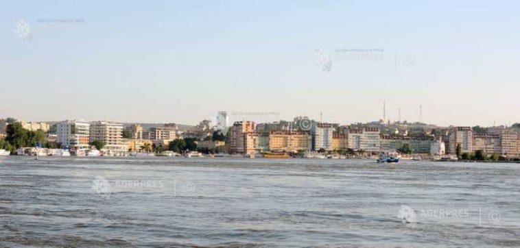 Tulcea: Bărci scufundate, pontoane de acostare și ambarcațiuni avariate, după accidentul naval din Portul Tulcea