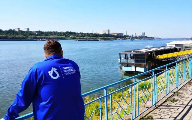 Probleme cu traficul pe Dunăre – Din cauza cotelor scăzute, încărcătura navelor e redusă şi la jumătate din capacitate. Tranzitul pe canalul Sulina în primele şase luni se menţine însă la nivelul lui 2025. Ce spun armatorii. Explicaţiile specialiştilor