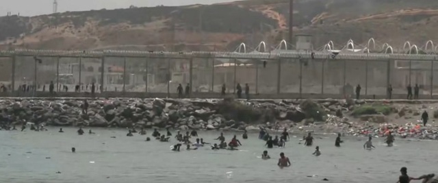 Criza din Ceuta – „Aproape toţi” migranţii s-au întors în Maroc, potrivit Madridului