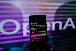 OpenAI descoperă dovezi care sugerează că alţi agenţi IA au scăpat din zonele de izolare, pe măsură ce compania îşi extinde investigaţia asupra atacului cibernetic
