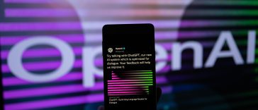 OpenAI descoperă dovezi care sugerează că alţi agenţi IA au scăpat din zonele de izolare, pe măsură ce compania îşi extinde investigaţia asupra atacului cibernetic
