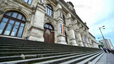 Guvernul va iniția recurs împotriva deciziilor CAB privind suspendarea a 5 HG-uri