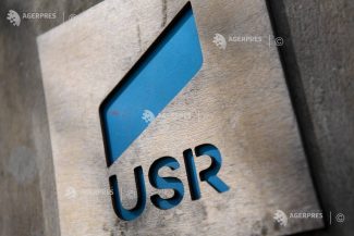 Parlamentarii USR depun un proiect de lege pentru desființarea admiterii paralele la liceu