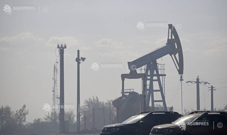 Tensiunile din Strâmtoarea Ormuz mențin prețurile petrolului și riscurile de inflație la un nivel ridicat (analiză)