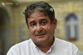Primarul din Alba Iulia a anunțat reluarea serviciului de transport public în municipiu, oprit de două luni