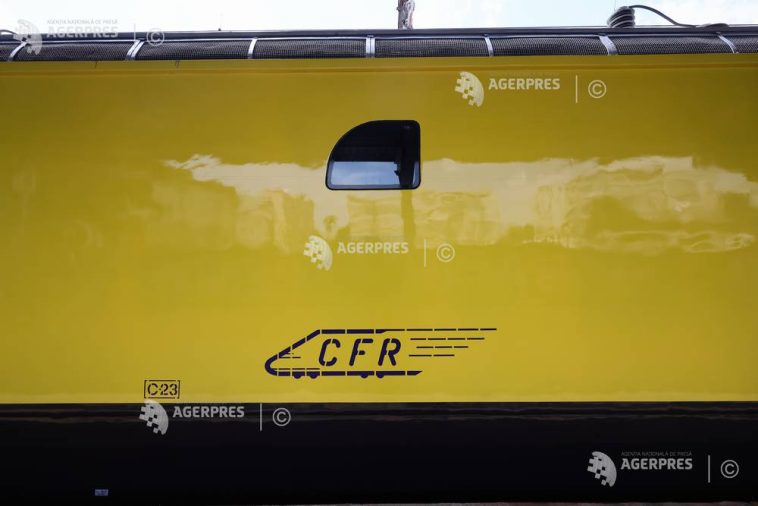 CFR SA riscă să nu poată plăti salariile din cauza unui blocaj administrativ (sindicat)