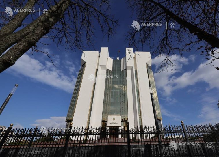 Ședință solemnă consacrată aniversării a 35-a de la proclamarea independenței Republicii Moldova