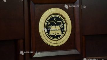 Președintele a atacat la CCR Legea pentru modificarea și completarea unor acte normative în domeniul integrității