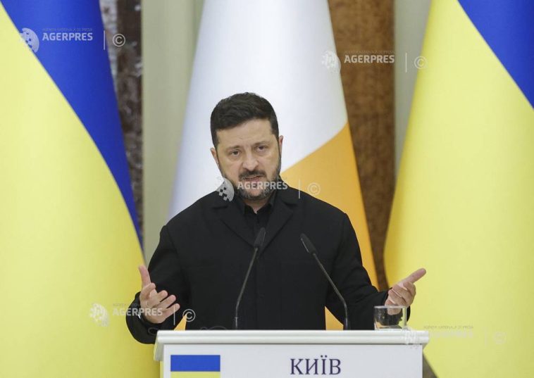 #Ucraina: Cota de încredere a lui Zelenski, în scădere după protestele legate de demiterea ministrului apărării
