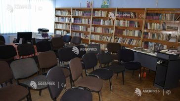 BIBLIOTECA AZI/Mureș: Biblioteca din Ibănești, lumea dintre pagini, șezători, tradiții și Tezaure Umane Vii