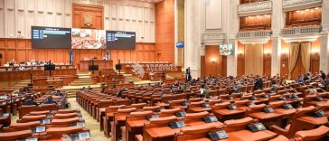 Camera Deputaților/Ordinea de zi și programul de lucru pentru sesiunea extraordinară – aprobate de plen