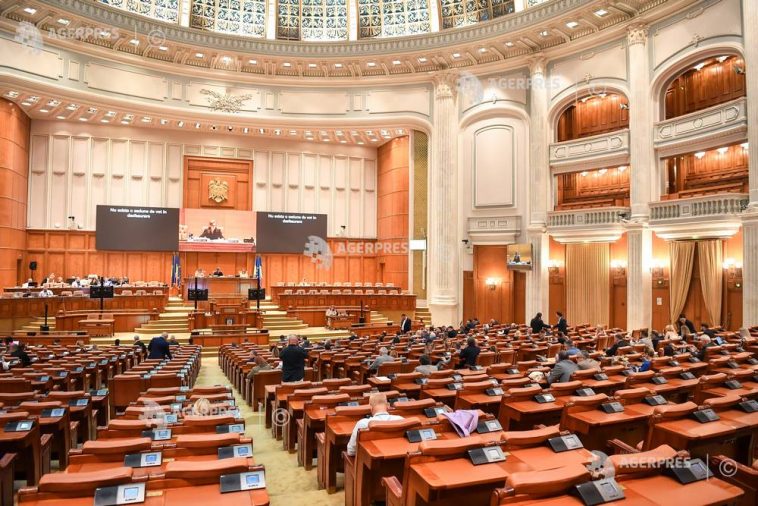Camera Deputaților se reunește în sesiune extraordinară în zilele de 11 și 12 august