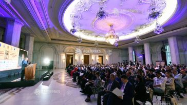 Emil Constantinescu, la Congresul Mondial de Studii Siriace de la București: Edificarea unei culturi a păcii – o responsabilitate comună
