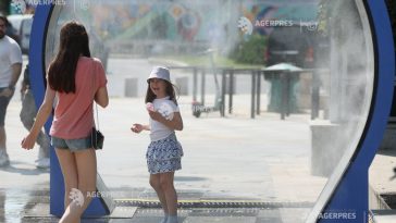 Valul de căldură persistent va alterna în weekend cu perioade de averse și vijelii, în București