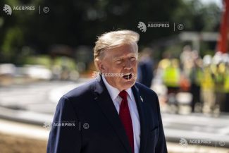 Iranul ‘se prăbușește complet’, susține Trump înaintea anunțării noilor sancțiuni economice